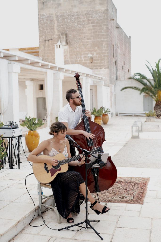 Event Entertainers presents Melbourne Musicians Tobi Tobi. Featuring the Double bass, Acoustic Guitar, and Vocals